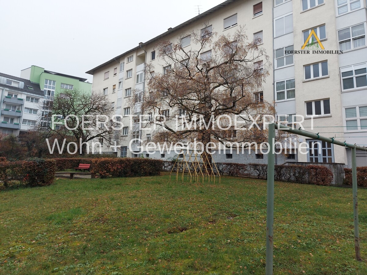 die Wohnung liegt auf der ruhigeren Westseite zum Garten