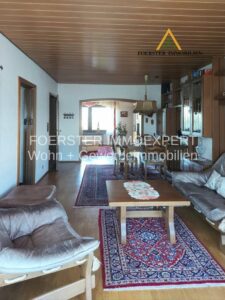 Essbereich Wohnzimmer um die Ecke